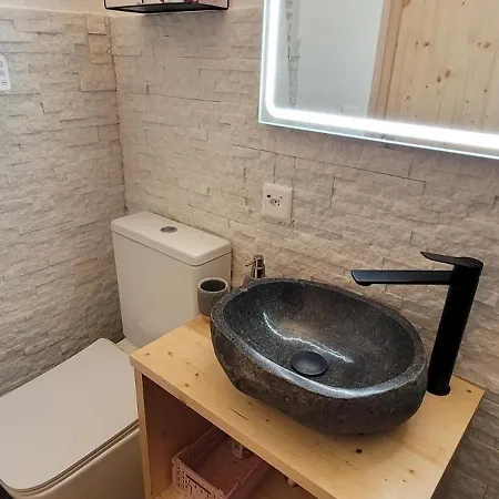 Appartement Chez Claudine Et Charles - *